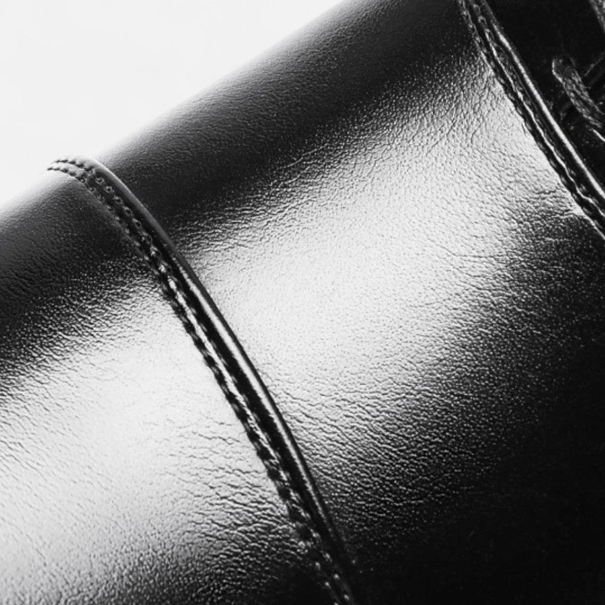 chaussures richelieu homme en cuir, vue arrière