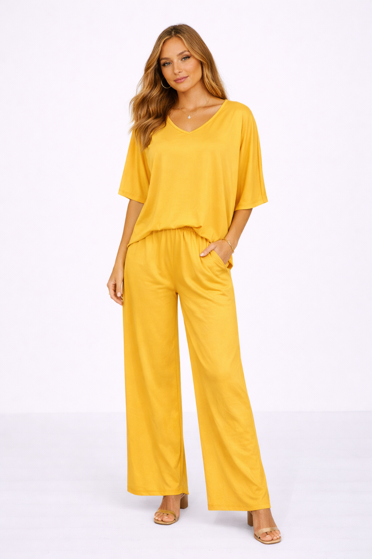 Ensemble Femme 2 Pièces Haut Col V & Pantalon Large Fluide – Tenue Élégante | Invitée de Mariage