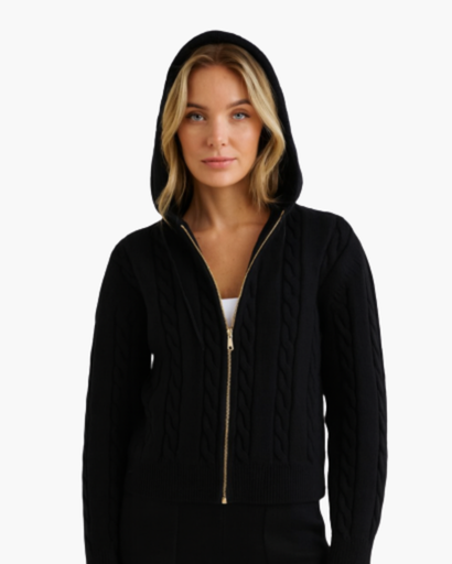 Ensemble hiver femme gilet capuche et pantalon maille torsadée, vue de face