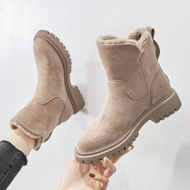 bottines fourrées femme beige, aspect daim