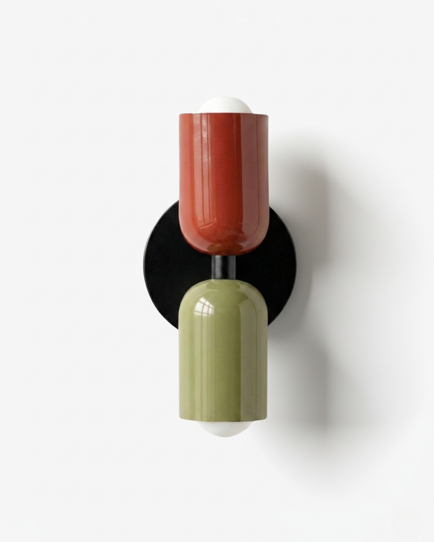 Applique murale capsule bicolore en fer mat, rouge et vert