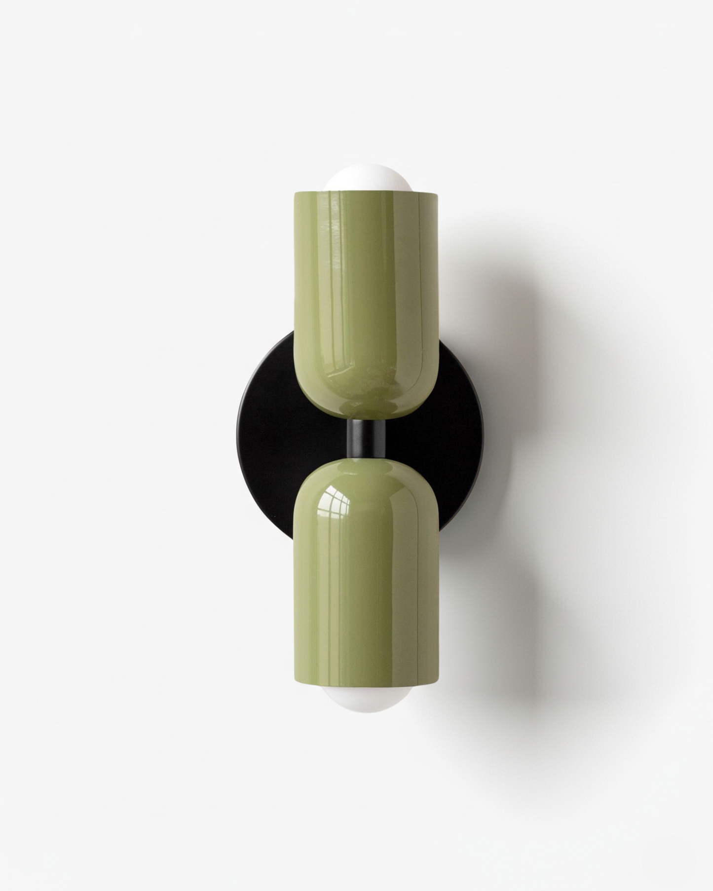 Applique murale capsule bicolore en fer mat, vert uni