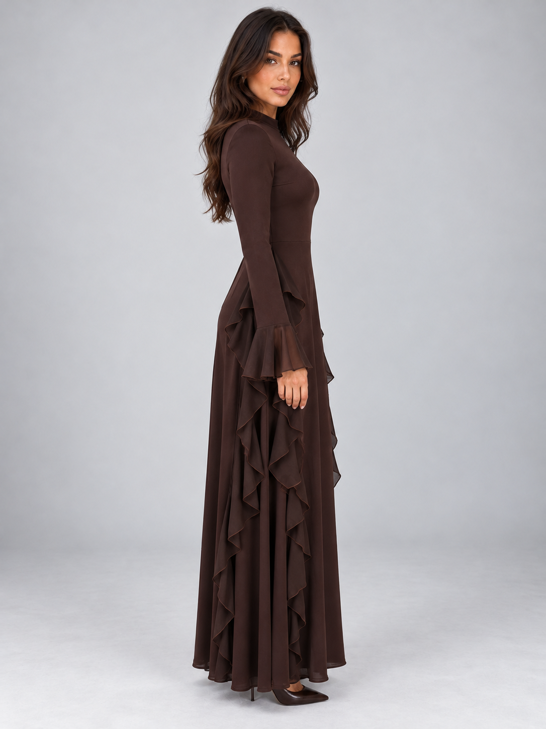 robe maxi marron à volants femme, vue de profil