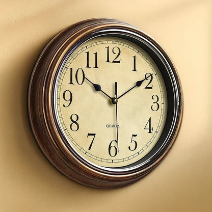Horloge murale en bois – vue principale