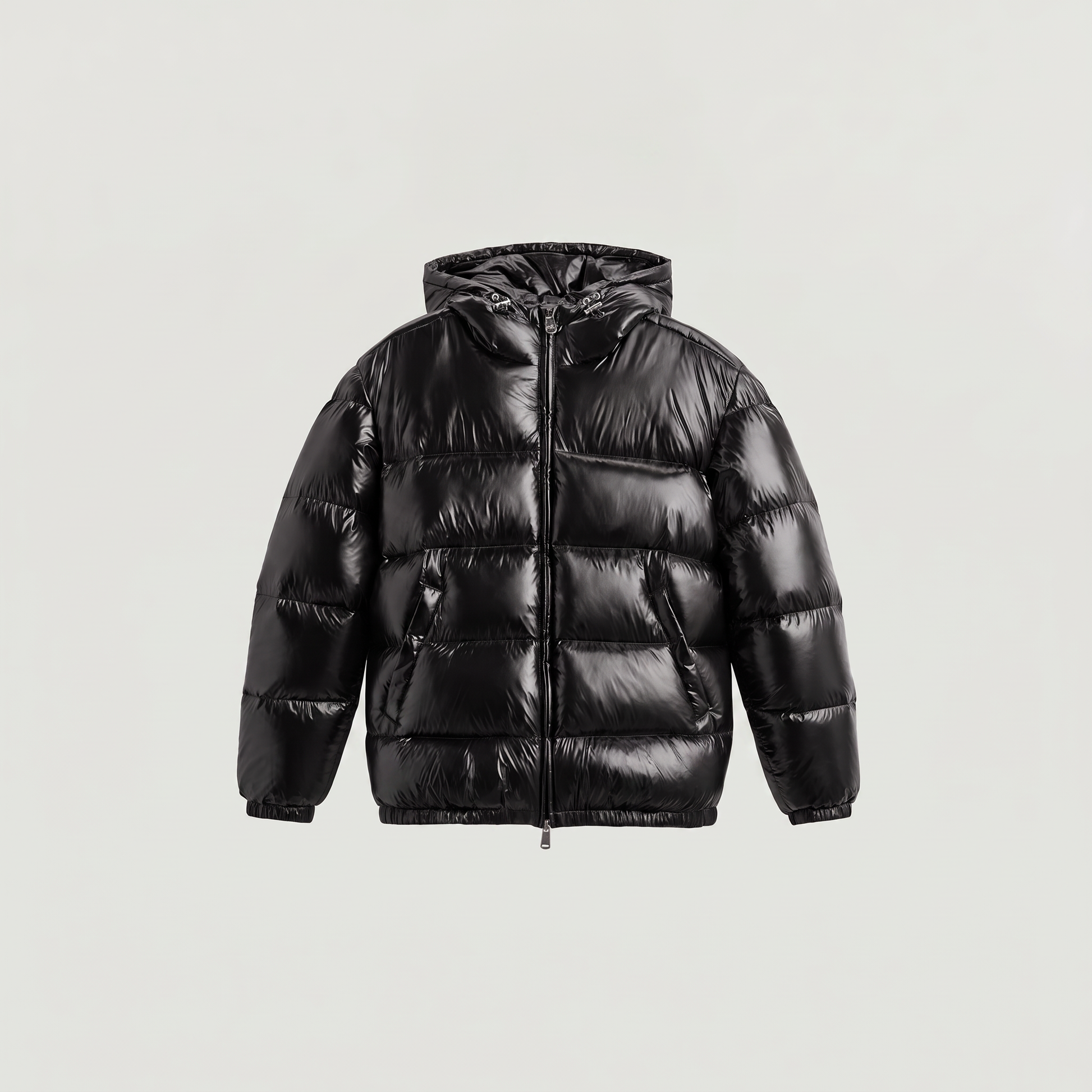 Doudoune brillante à capuche noire, porté