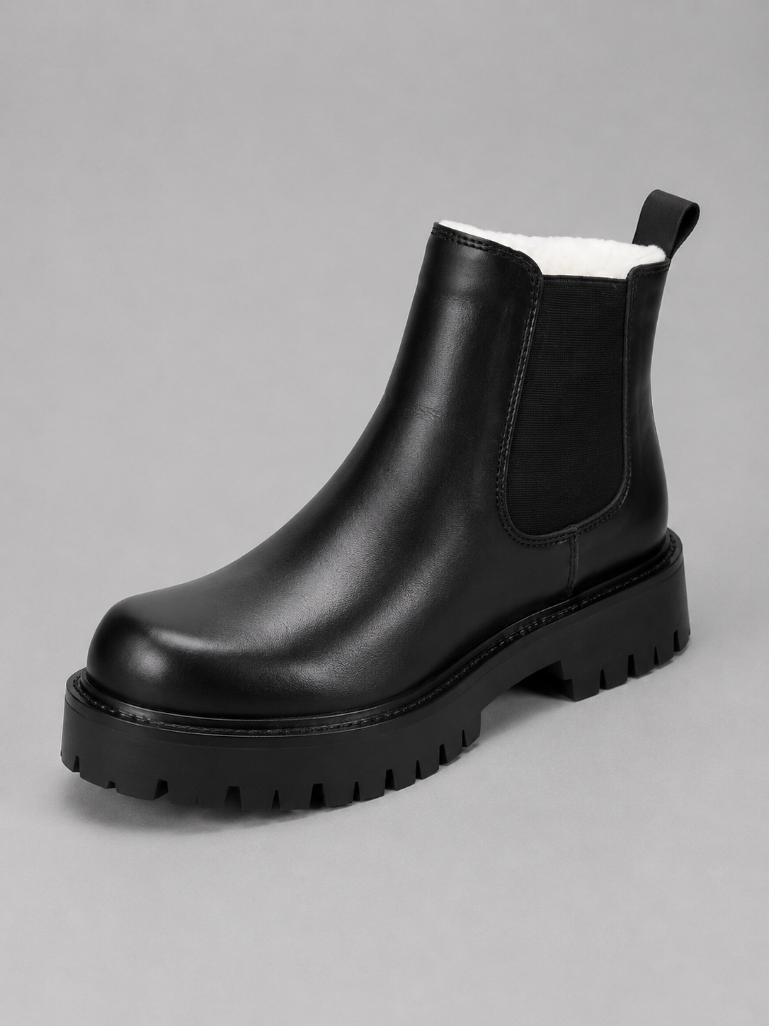 Bottines Chelsea chunky homme noires, vue de face