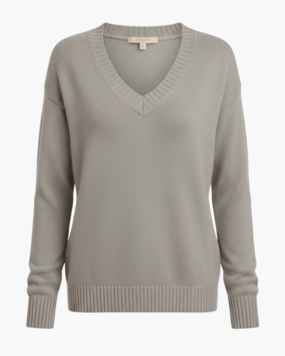 Pull col V femme – détail bords côtelés