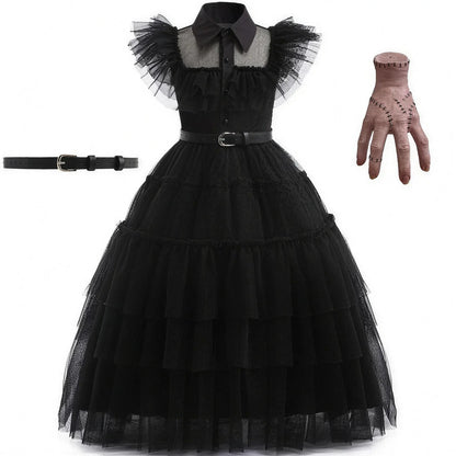 Robe noire gothique pour fille avec main factice décorative