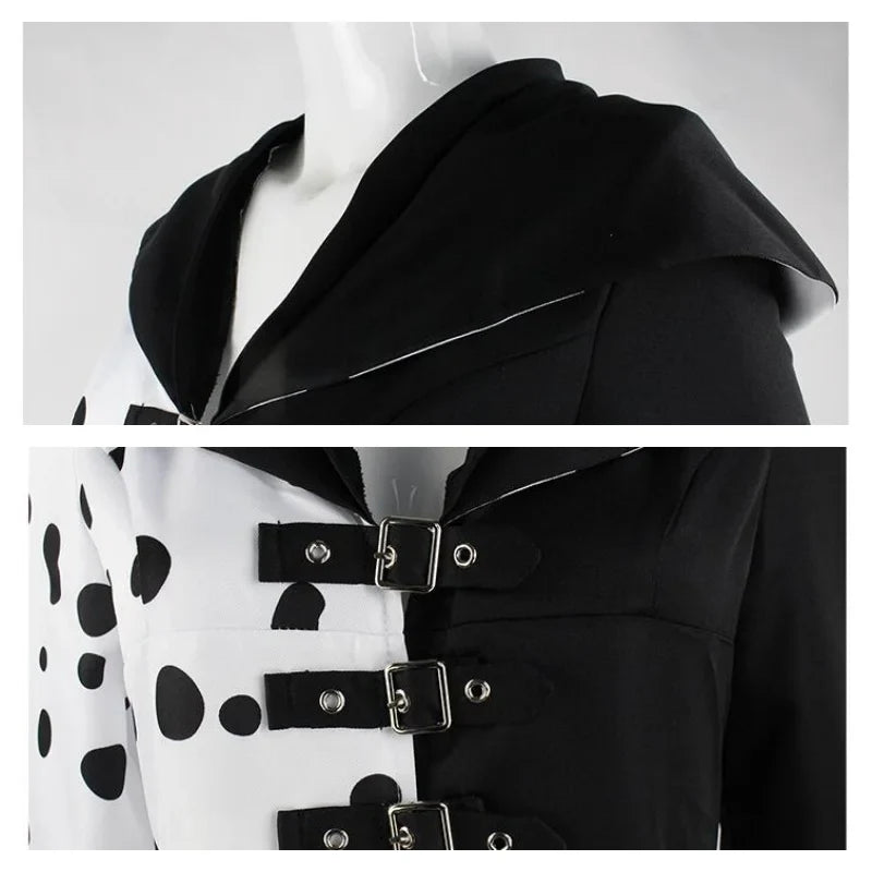 Détail des boucles et du col du costume dalmatien