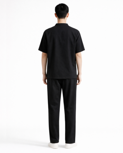 Ensemble homme col fendu à manches courtes et pantalon droit