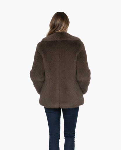 Manteau Femme Fourrure Synthétique | Élégance Classique et Douceur Luxe