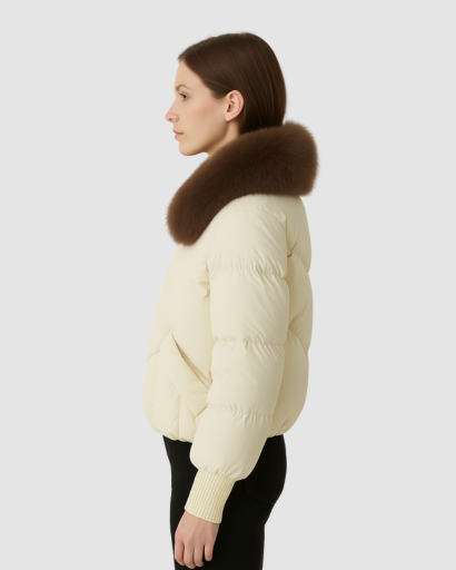 Veste Courte Femme avec Col en Fausse Fourrure – Élégance et Chaleur Hivernale