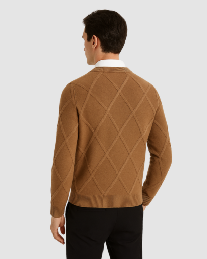 Pull Homme à Motif Losanges – Élégance Classique et Confort Quotidien