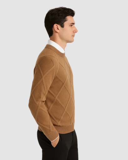 Pull Homme à Motif Losanges – Élégance Classique et Confort Quotidien