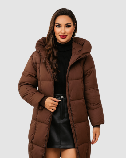 Manteau Long Matelassé à Capuche Femme – Élégance et Chaleur d’Hiver