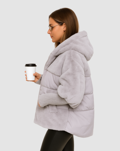 Veste Doudoune Femme avec Capuche – Style Oversize & Détail Fourrure