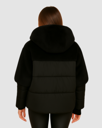 Veste Doudoune Femme avec Capuche – Style Oversize & Détail Fourrure