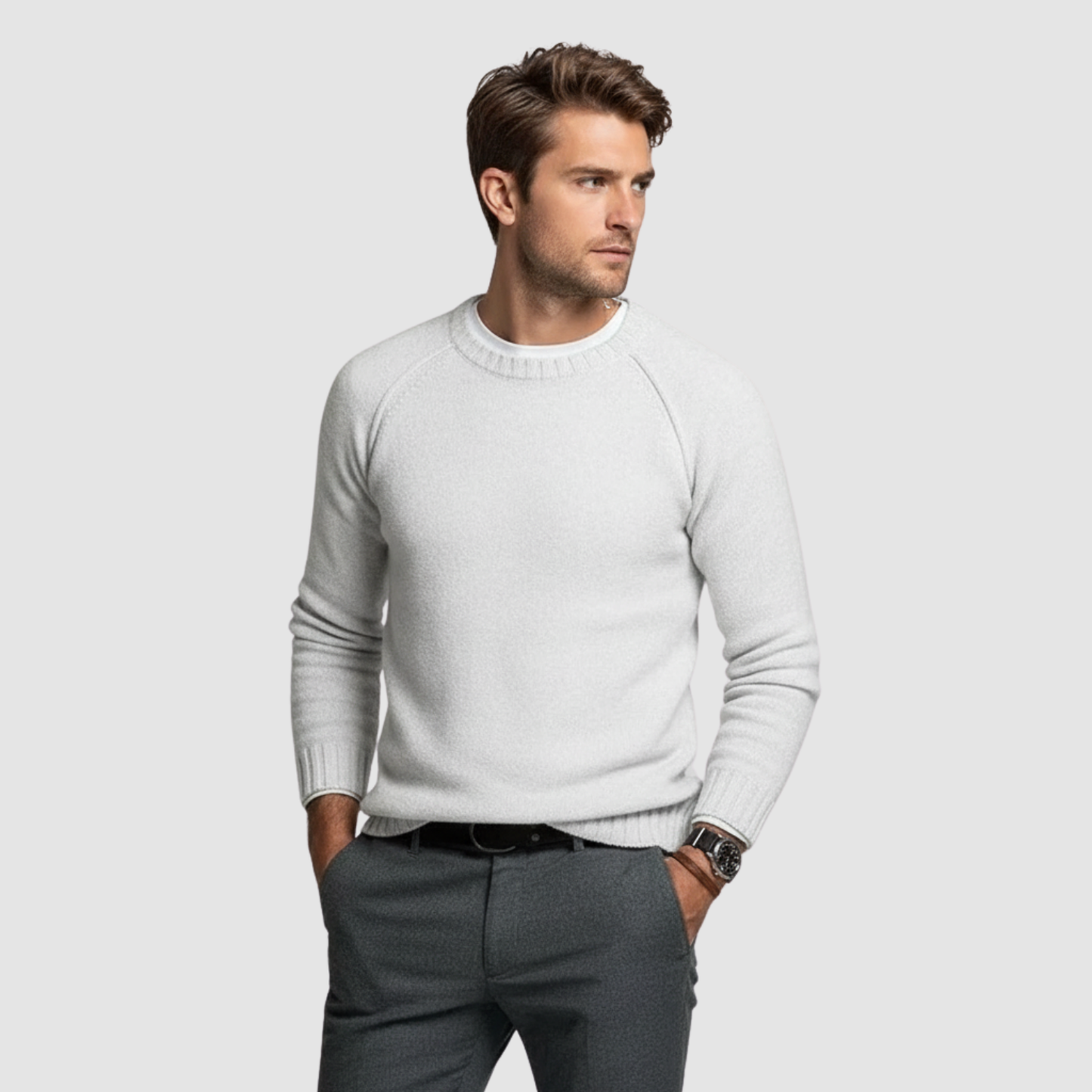 Pull Homme Classique à Col Rond – Maille Douce & Élégante
