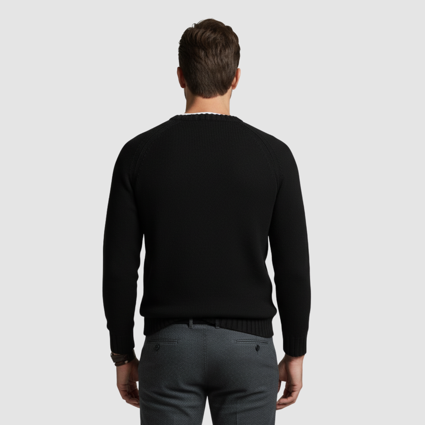 Pull Homme Classique à Col Rond – Maille Douce & Élégante