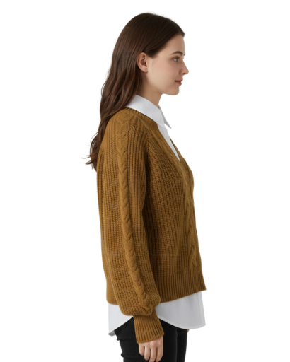 Pull Femme à Col V – Maille Torsadée & Coupe Confort
