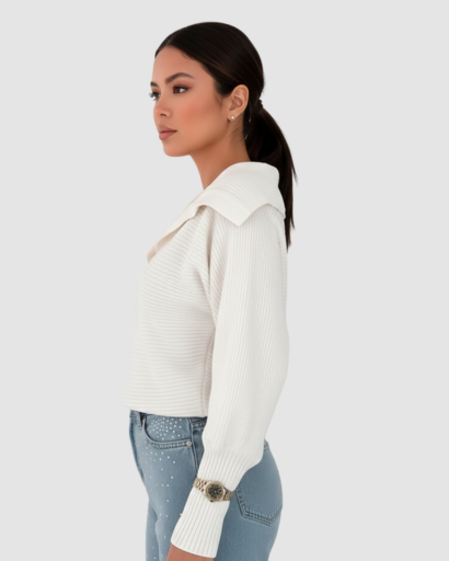 Pull Femme à Col Large – Maille Douce & Coupe Moderne