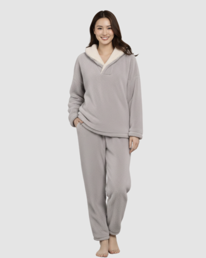 Pyjama Cocooning Femme – Ensemble Deux Pièces à Col Croisé & Coupe Relax