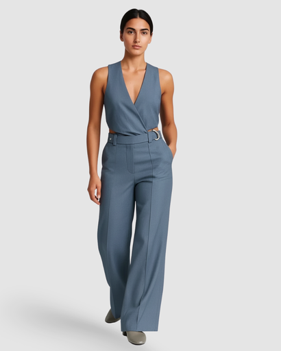 Combinaison pantalon large à découpes taille haute et col en V croisé