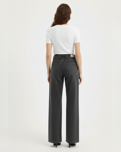 Jean Large à Taille Croisée Asymétrique et Jambe Large Style Relaxed