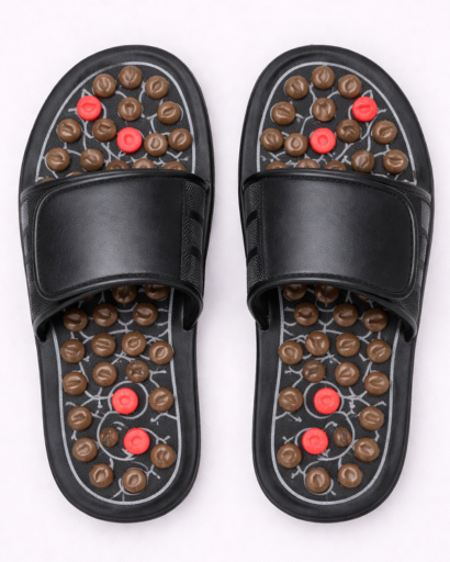 Claquettes femme avec semelle à picots de massage et bride large ajustable