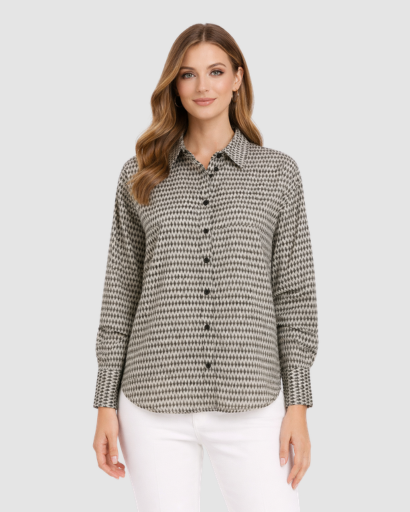 Chemise femme coupe classique à motif géométrique avec col structuré et boutons frontaux