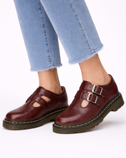 Chaussures Femme Style Mary Jane à Double Boucle avec Semelle Crantée et Perforations Décoratives