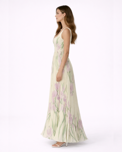 Robe longue fleurie plissée à bretelles larges