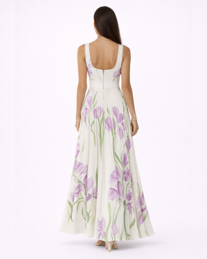 Robe longue fleurie plissée à bretelles larges