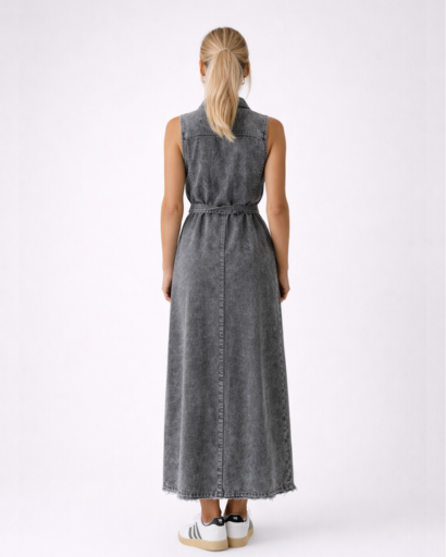 Robe longue sans manches boutonnée avec ceinture