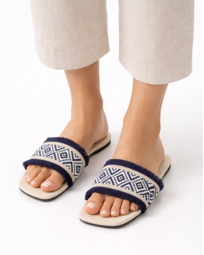 Sandales Plates Femme à Bride Large avec Motif Géométrique et Franges