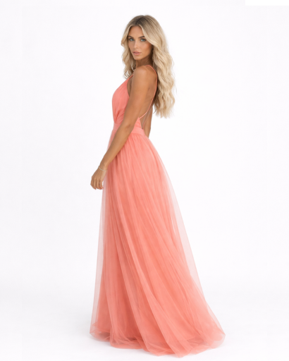 Robe Longue Plissée à Bretelles Fines avec Décolleté Plongeant