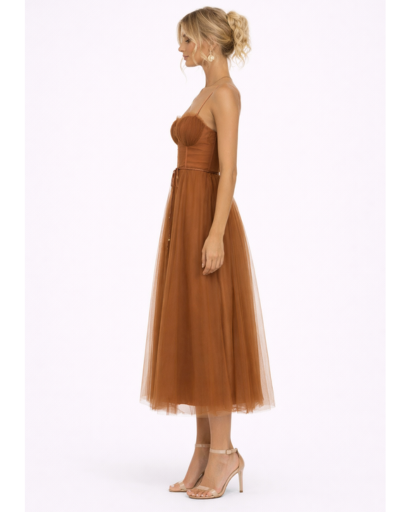 Robe Midi en Tulle à Bretelles Fines avec Décolleté Cœur