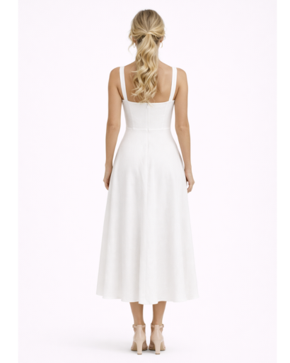Robe midi évasée à bretelles fines et encolure carrée