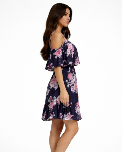 Robe courte fleurie épaules dénudées à volants