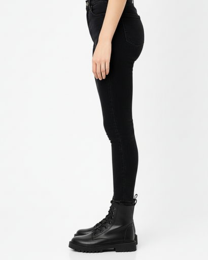 Bottes de combat femme, détail de la semelle