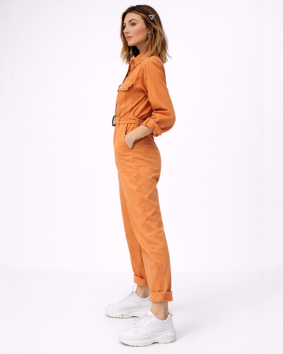 Combinaison Femme Coupe Droite avec Ceinture Taille et Poches Poitrine à Boutons