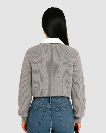 Pull Femme Tricot Côtelé à Col V – Motif Câble Élégant