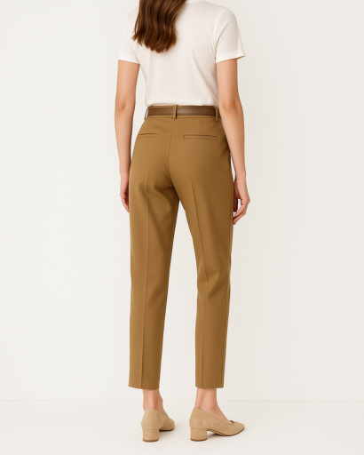 Pantalon Tailleur Femme – Élégance Professionnelle et Confort Quotidien