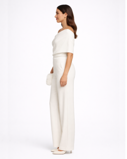 Combinaison élégante asymétrique à une épaule avec taille marquée et pantalon large