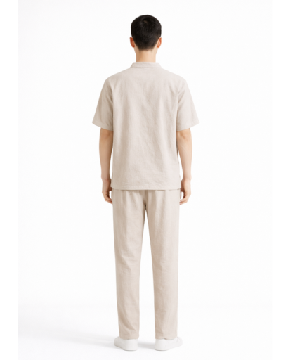 Ensemble homme col fendu à manches courtes et pantalon droit