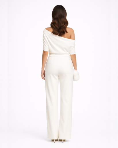 Combinaison élégante asymétrique à une épaule avec taille marquée et pantalon large
