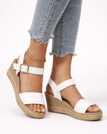 Sandales compensées femme à bride cheville avec boucle et semelle plateforme texturée style espadrille
