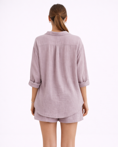 Ensemble short femme avec chemise fluide à boutons et taille élastique