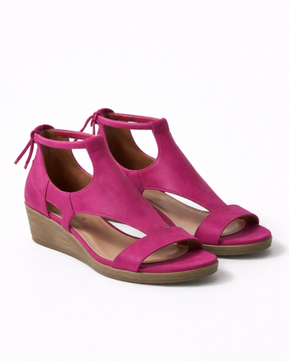Sandales compensées brides ouvertes style minimaliste