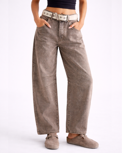 Jean droit femme à empiècements avec taille haute et coupe large